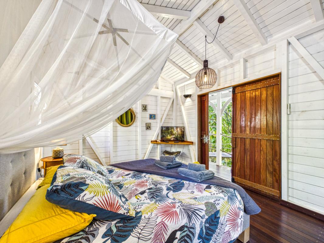 12.Location bungalow avec jacuzzi vue mer Deshaies Guadeloupe